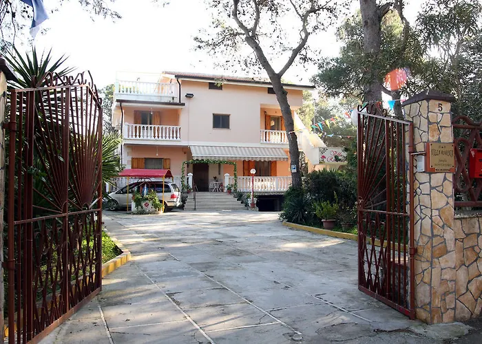 Villa Robinia
